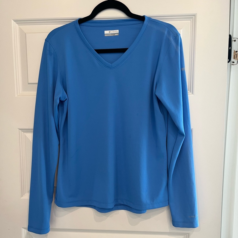 New Columbia long sleeve shirt